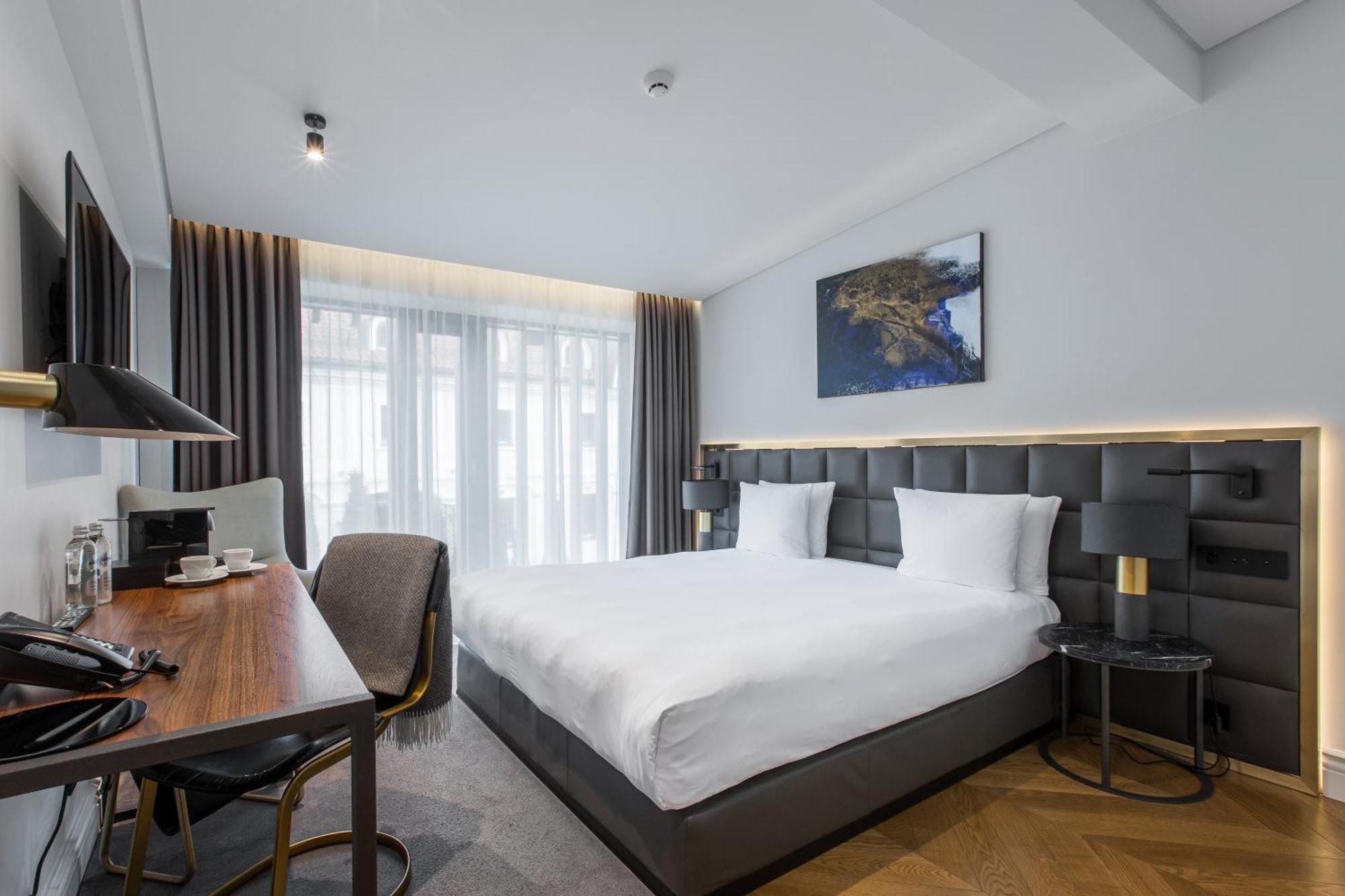 Hotel Pacai, Vilnius, A Member Of Design Hotels Exterior foto Deluxe room