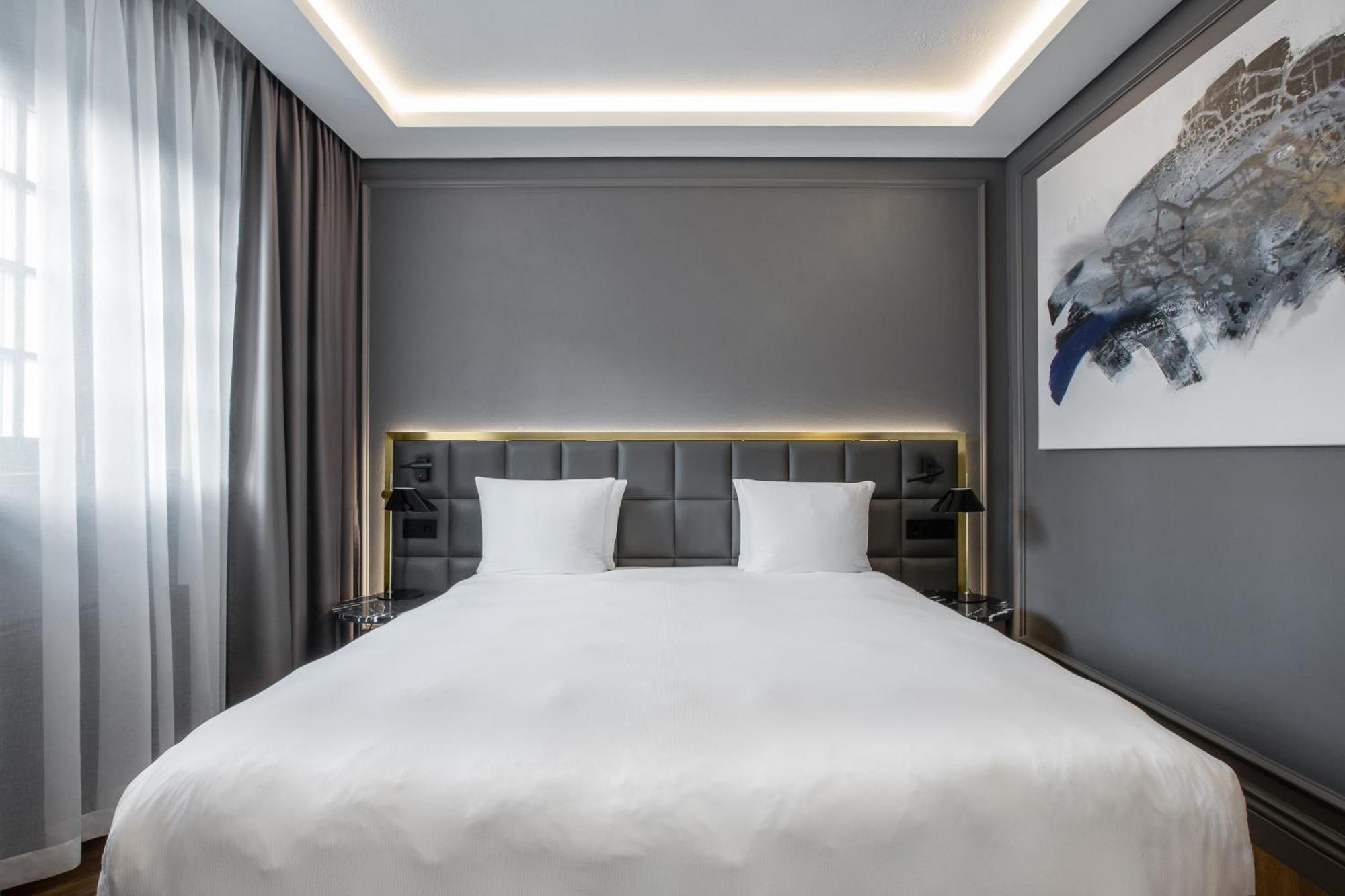Hotel Pacai, Vilnius, A Member Of Design Hotels Exterior foto A bedroom at the hotel